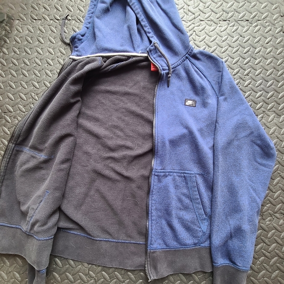 Nike Zip Up Hoodie - Picture 3 of 4